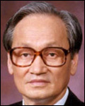 박영식(전명예교수/전장관)
고 박영식(79·사진) 대한민국학술원 회장(전 연세대 총장)에게 국민훈장 무궁화장이 27일 추서됐다.
