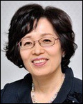 박춘희(기초단체장/전변호사/서울특별시송파구구청장)
서울 송파구(구청장 박춘희·사진)가 28일 중구 프레스센터에서 열린 ‘제6회 대한민국 소셜미디어대상’ 시상식에서 기초자치단체 부문 대상을 수상했다.