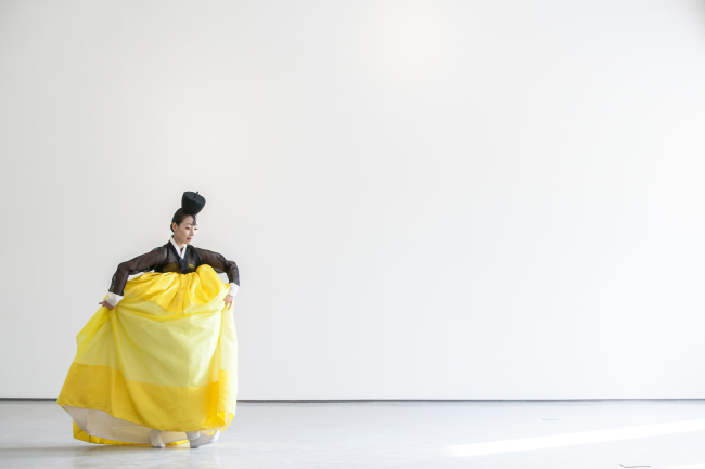 A promotional image for “Mookhyang.”   The National Dance Company of Korea