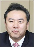 유재훈(행정공무원/한국예탁결제원사장)
유재훈 한국예탁결제원 신임 사장이 공공기관 해제와 관련해 회원사와 주주, 국민적 공익 측면에서 원칙적으로 접근하겠다고 밝혔다.