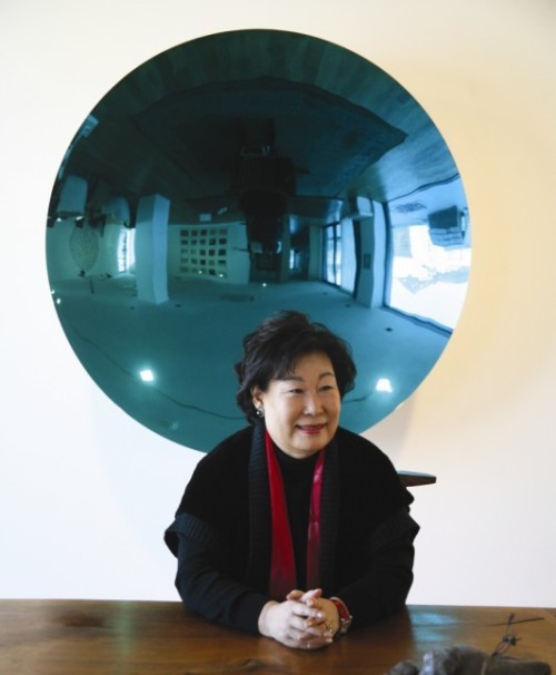 이현숙(화랑대표/국제갤러리회장)
이현숙 국제갤러리 회장이 글로벌 미술 전문잡지 ‘아트 앤 옥션(Art+Auction)’이 선정한 미술계의 영향력 있는 인물인 ‘파워(Power) 100인’에 선정됐다.