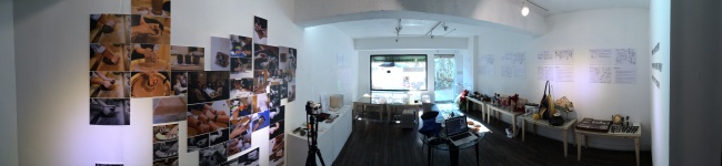 “Sagan-dong Project: Hands” was held at Gallery White Birch in Sagan-dong, central Seoul, from Nov. 13-17.   Culture Circus