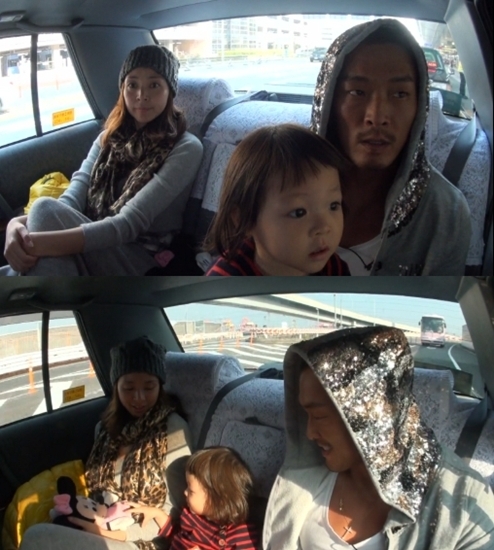 추사랑(화제인물)
추성훈 야노시호의 딸 추사랑이 시청자들을 사로잡으며 날로 인기를 더하고 있다.