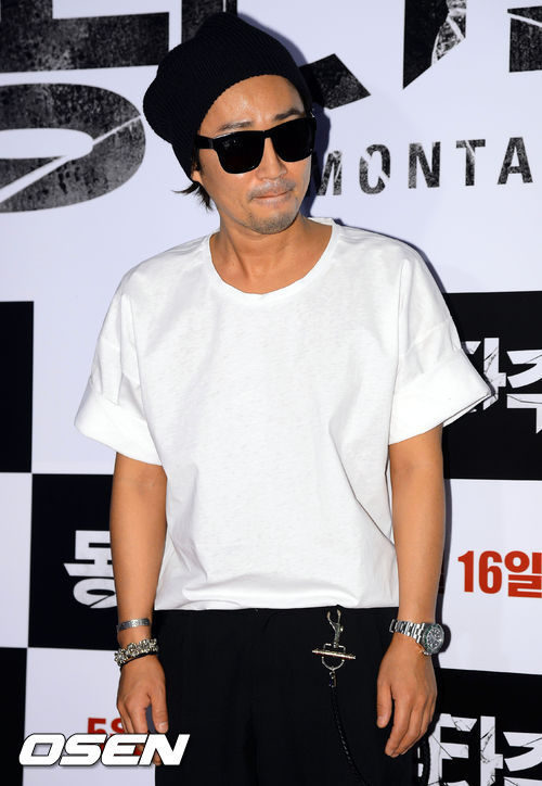 정재형(가수/작곡가)
정재형이 급성치수염으로 응급실에 간 사실이 전해졌다.