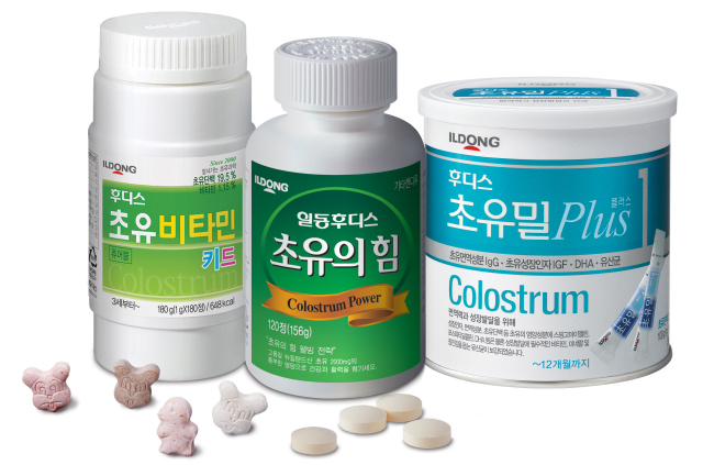 현재 시중에는 초유성분을 함유한 다양한 식품들이 판매되고 있다. 초유제품을 가장 많이 선보이고 있는 일동후디스는 ‘초유넣은 우유’를 비롯해 초유성분이 함유된 ‘트루맘 뉴클래스퀸’ 등 분유제품과 ‘초유밀플러스’, ‘초유비타민키드’, ‘초유의 힘’ 등 어린이부터 성인까지 아우르는 다양한 초유건강식품으로 인기를 끌고 있다.