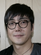 김지훈(가수/투투/듀크)
남성 듀오 듀크출신 가수 김지훈이 숨진채 발견돼 충격을 주고 있다.
