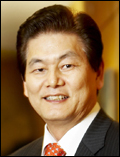 이상운(기업인/효성대표이사부회장)
㈜효성(대표 이상운ㆍ사진)은 지난 16일 ‘2013 대한민국 교육기부대상 교육부장관상’을 받았다고 17일 밝혔다.
