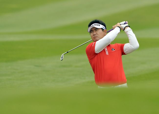 Asia’s captain Yang Yong-eun   File photo