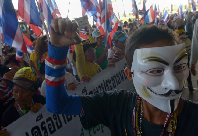 Thai antigovernment protesters attend a rally at the Election Commission headquarters in Bangkok on Tuesday.   AFP-Yonhap News