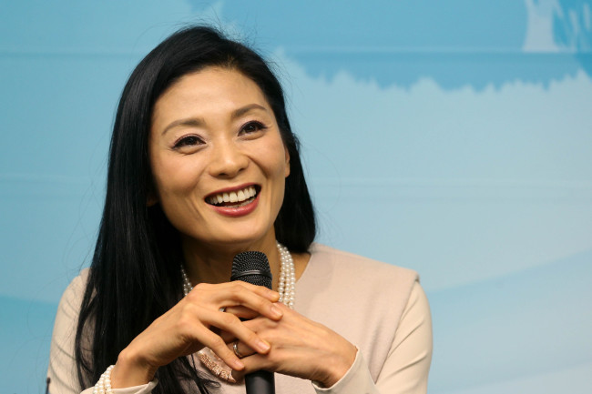 강수진(발레무용가/슈투트가르트발레단수석발레리나)
Ballerina Kang Sue-jin, who has been appointed the next artistic director of the Korean National Ballet, speaks during a press conference in Seoul on Wednesday.   Yonhap News