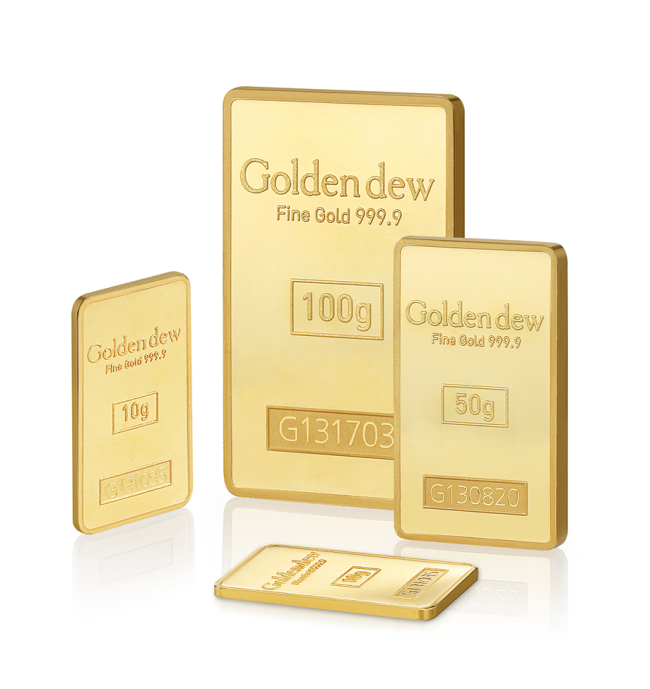 골든듀는 전국 백화점 매장에서 10g, 37.5g, 50g, 100g, 1kg까지 선택의 폭이 다양한 골드바를 판매중이며, 12월 29일까지 골드바 스페셜 프로모션을 진행중이다. 행사 기간 동안 골든듀 매장에서 50g이상 골드바 구매 시 중량별로 1만원, 2만원, 20만원 백화점 상품권을 증정한다.