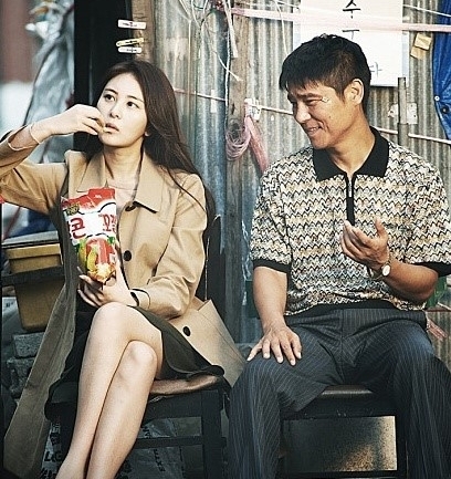손은서(좌부터/손지연/탤런트/영화배우),임창정(영화배우/가수)
임창정 손은서 주연 영화 ′창수′의 온라인 다운로드 서비스가 시작됐다.