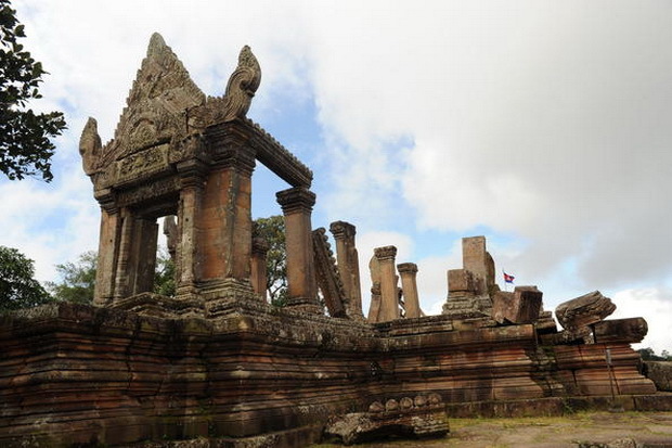 Temple of Preah Vihear.   Explorer Cambodia