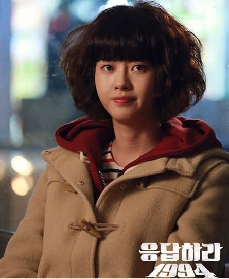 고아라(탤런트/영화배우)
대책없이 망가졌다. 누가 봐도 여신 미모인 여배우들은 ‘꽃미모’를 내려놨다. ‘신비주의’도 진작에 팽개쳤다.