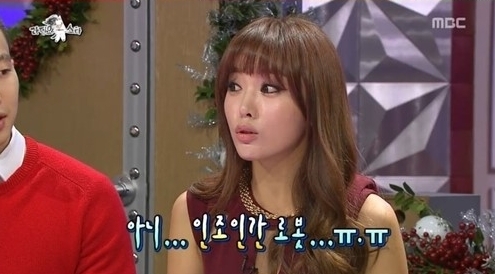 홍진영(가수/탤런트)
가수 홍진영이 성형에 대한 악성 댓글에 대한 생각을 밝혔다.