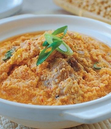 A bowl of kongbiji jjigae, a stew made with a creamy puree of soaked soybeans, is a traditional Korean dish that restaurants have often mistranslated as “bean curd dregs” or “soybean refuse.”   Korean Bapsang
