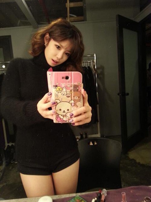 전효성(가수/시크릿)
전효성은 지난 1일 자신의 트위터에 “2014년 새해가 밝았습니다. 올해는 더 업그레이드된 전효성이 되도록 할게요. 모두 새해 복 많이 받으세요”라는 글과 함께 한 장의 사진을 올렸다.