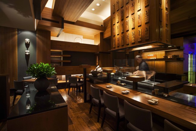 Re-opening of Tenkai at Grand Hyatt Seoul
Tenkai, a traditional Japanese yakitori restaurant at Grand Hyatt Seoul, has reopened after months of renovation.