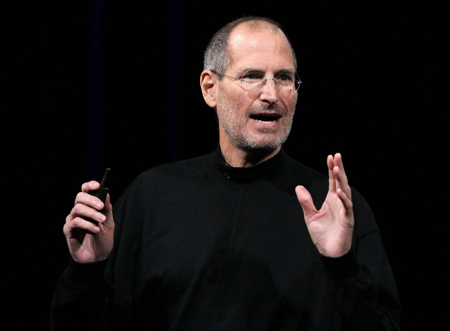 스티브잡스(SteveJobs/전기업인)
참 못났다. 아니, 너무 못나 보인다. 2013년을 ‘어글리 코리아(Ugly Korea)’로 이끈 대한민국 리더층을 두고 하는 말이다. 지난 한해 한국의 리더십은 실종됐다.