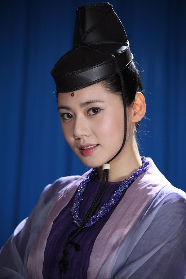 추자현(추은주/탤런트/영화배우)
중국에서 시청률 여왕으로 자리매김한 배우 추자현 주연의 신작 드라마 ‘무악전기(舞乐传奇)’가 한중(韓中) 안방극장에 동시즌 편성된다.