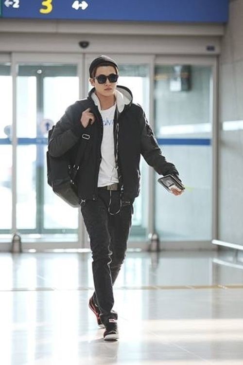 박형식(가수/ZE:A/제아파이브)
제국의 아이들 멤버 박형식의 공항 패션이 화제다.
