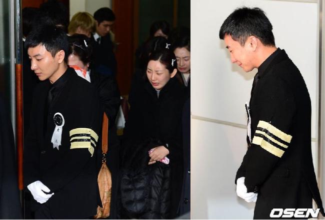(사진 = OSEN) 발인식에서 오열하는 슈퍼주니어 멤버 이특과 누나 박인영 (좌), 오열하는 이특 (우)
