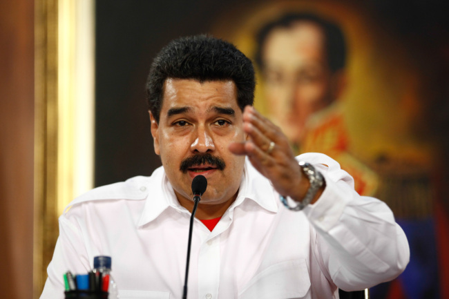 Venezuela’s President Nicolas Maduro speaks during a meeting with mayors and governors at the Miraflores Presidential Palace in Caracas on Wednesday.   AP-Yonhap News