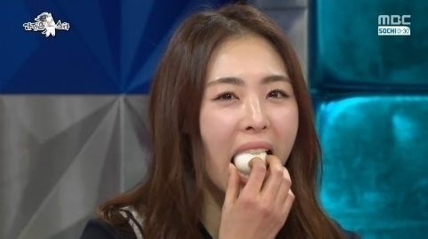 이연희(탤런트/영화배우)
배우 이연희가 또다시 ‘계란 먹방’(먹는 방송) 을 선보였다.