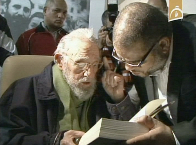 Cuba’s former President Fidel Castro attends the inauguration of the cultural center Kcho Estudio Romerillo, Laboratory for Art, in Havana, Cuba, Wednesday.   AP-Yonhap News