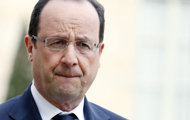 프랑수아올랑드(FrancoisHollande/정치인/프랑스대통령)
PARIS (AFP) ― French magazine Closer on Friday said President Francois Hollande was having an affair with actress Julie Gayet, promising to back its claim with photographs after months of swirling rumors.
French President Francois Hollande. Bloomberg