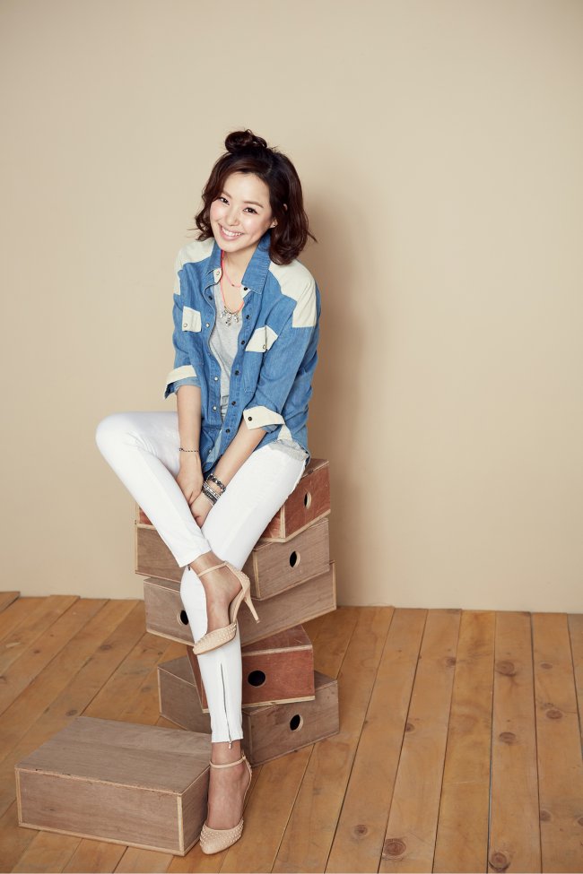이하늬(탤런트/미스코리아)
버라이어티 예능계에 여성의 입지는 만만치 않다. 실내에서 진행되는 토크 버라이어티는 박미선, 이영자 같은 여자 스타들이 있지만 야외에서 하는 리얼 버라이어티에서 여자 스타는 탄생하기 어렵다.