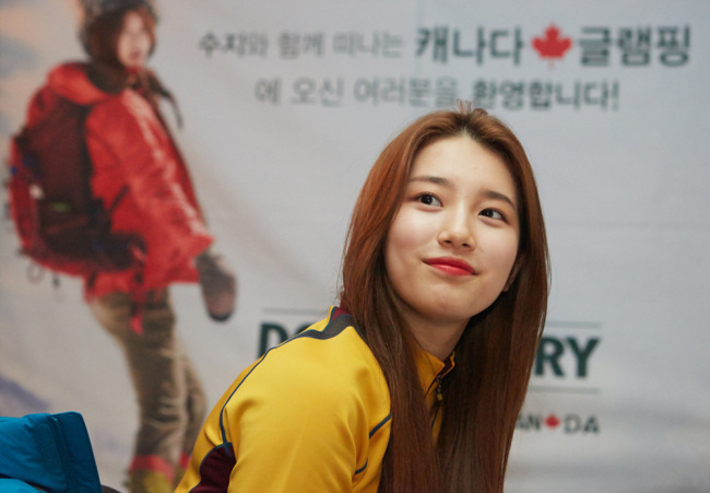 수지(배수지/가수/미쓰에이/AQ엔터테인먼트/JYP엔터테인먼트)
“이게 꿈이야 생시야? 국민 첫사랑 수지와 같은 테이블에서 마주보며 식사를 하게 될 줄은 꿈에도 생각 못했어요”