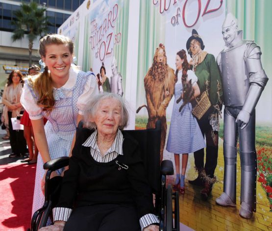 This Sept. 15 photo shows Danielle Wade (left) and Ruth Duccini at the world premiere of “The Wizard of Oz” in IMAX 3-D and the grand opening of the newly converted TCL Chinese Theatre IMAX in Los Angeles.   AP