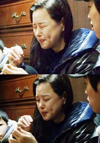 이하늬(탤런트/미스코리아)
배우 이하늬의 누에고치 빙의 모습이 포착돼 화제다.