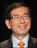 박원순(서울시장/변호사/서울특별시시장)
박원순 서울시장은 20일 “시민에게 도움되는 일이라면 제가 (무소속 안철수 의원에게) 백번이라도 양보해야 한다”고 말했다.