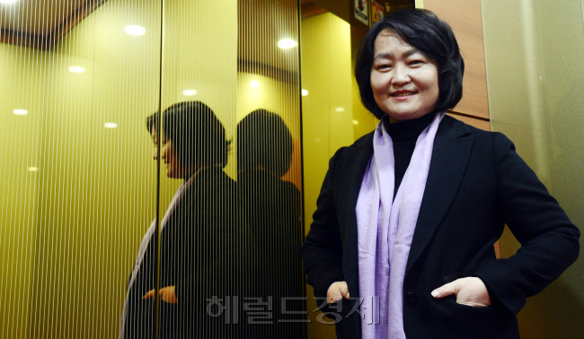 조희진 차장검사<br />김명섭 기자 msiron@heraldcorp.com
조희진 차장검사
김명섭 기자 msiron@heraldcorp.com
조희진 차장검사
김명섭 기자 msiron@heraldcorp.com