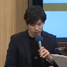 유준상(영화배우/교수)
배우 유준상이 자신이 제작한 걸그룹 타우린의 그룹명에 얽힌 비화를 털어놨다.