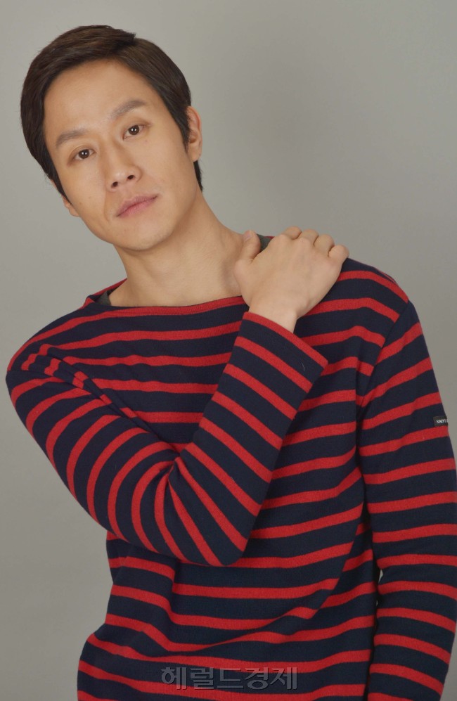 정우<br />김명섭 기자 msiron@heraldcorp.com
정우
김명섭 기자 msiron@heraldcorp.com