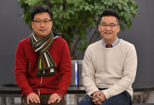 히든싱어 조승욱PD, 조홍경 트레이너.<br />이상섭 기자. babtong@heraldcorp.com 2014.01.16
히든싱어 조승욱PD, 조홍경 트레이너.
이상섭 기자. babtong@heraldcorp.com 2014.01.16
