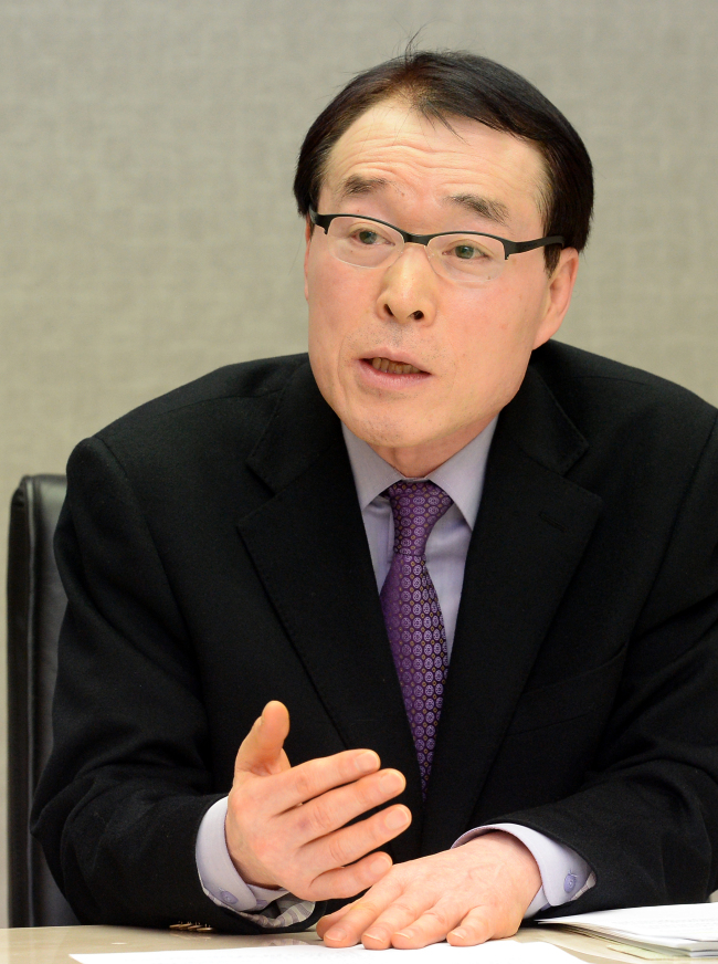 Bae, Kim and Lee LLC representative partner Ra Cheon-soo.	Ahn Hoon/The Korea Herald
