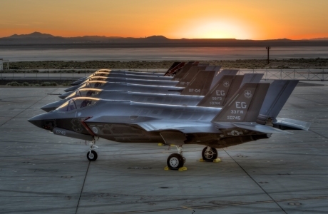 한국과 일본이 도입할 예정인 F-35. [사진=록히드마틴]