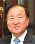 김주하(금융인/NH농협은행은행장)
NH농협은행은 3개 국립마이스터고(구미전자, 부산기계, 전북기계)에 장학금 4억2500만원을 전달했다고 밝혔다.