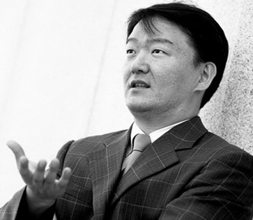 민경욱(앵커/방송기자/KBS문화부장)
민경욱 전 KBS앵커가 청와대 대변인으로 내정됐다.