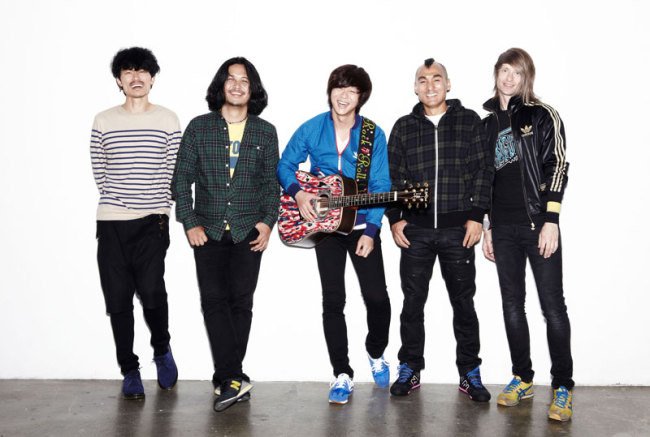 YB.   Dee Company