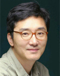 조세현(사진작가)
유명 사진작가 조세현이 만든 비영리단체 사단법인 ‘조세현의 희망프레임’이 소외계층 청소년들과 해외 출사를 떠난다. 조세현의 희망프레임은 청소년들과 함께 하는 ‘생애 첫 해외출사 프로그램’을 기획했다.