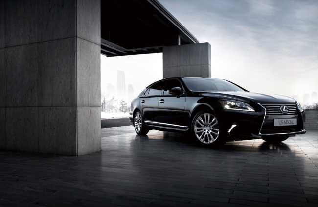 Lexus LS   Toyota Korea