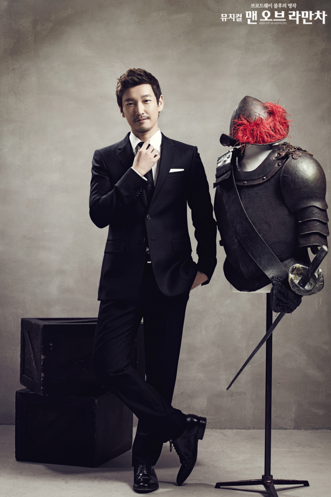 조승우(영화배우/뮤지컬배우)
뮤지컬 ‘맨오브라만차’ 공연을 끝낸 배우 조승우가 오는 5월 ‘조드윅(조승우+헤드윅)’으로 돌아오겠다고 밝혔다.