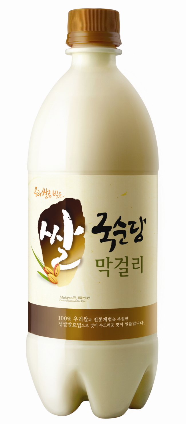 우리나라 전통주인 막걸리가 홍콩에서 인기 상한가를 치고 있다. 국순당은 ‘국순당 쌀막걸리’가 홍콩의 현지 유명 유통업체인 ‘759스토어’에서 사케, 와인, 맥주 등을 제치고 일간 판매 1위 주류제품으로 올라섰다고 10일 밝혔다.