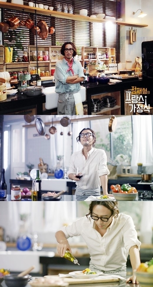 정재형(가수/작곡가)
뮤지션 정재형이 자신의 요리프로그램을 맡아 요리실력을 뽐낸다.