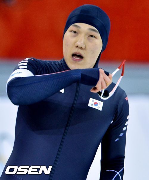 모태범(스케이트선수/대한항공)
한국 스피드스케이팅 간판스타 모태범(25·대한항공)의 올림픽 2연패 꿈이 좌절됐다.